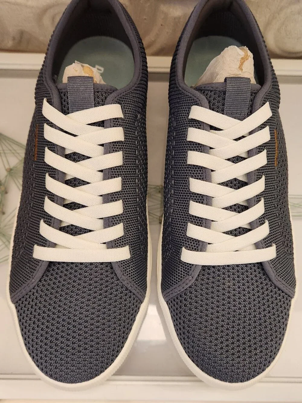 Dr. Scholl's Time Off Platform Sneaker - Women's. NIB. Size 10